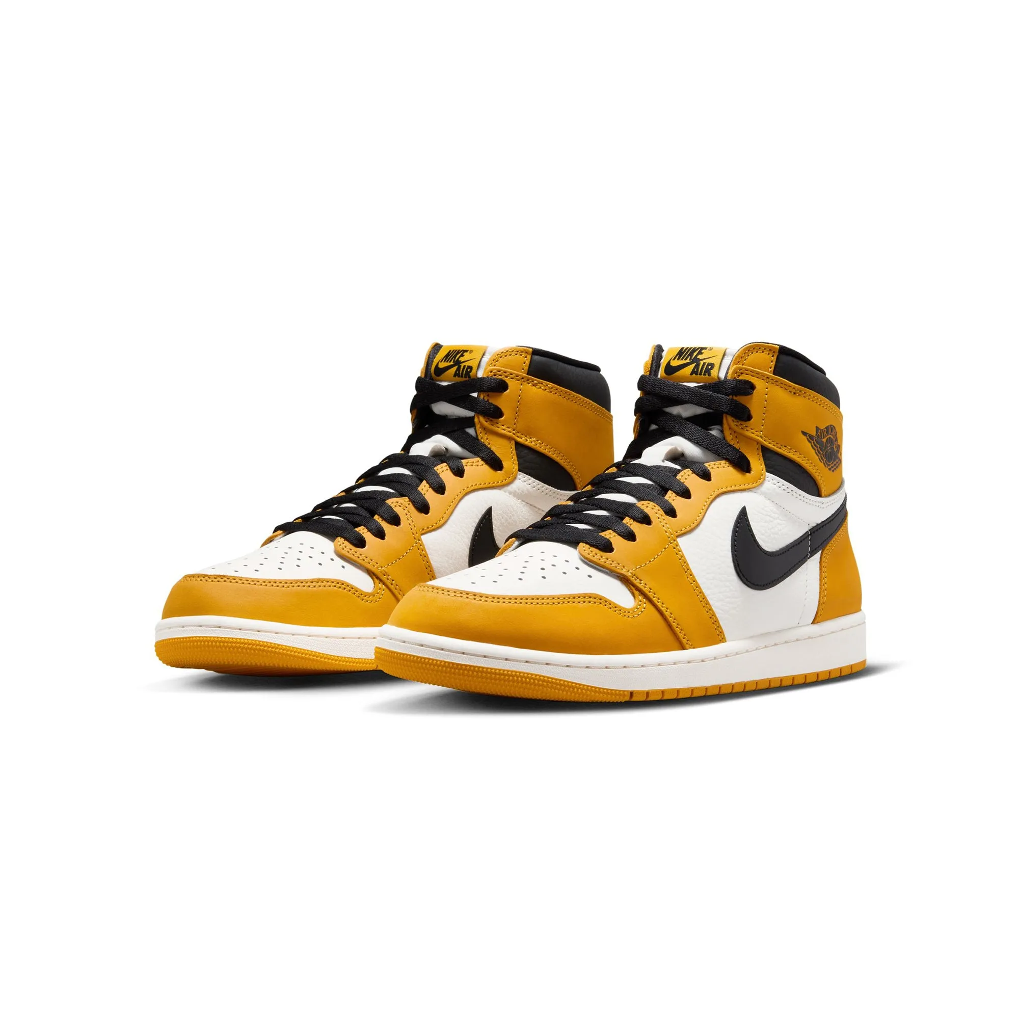 Air Jordan 1 Mens Retro High OG Shoes