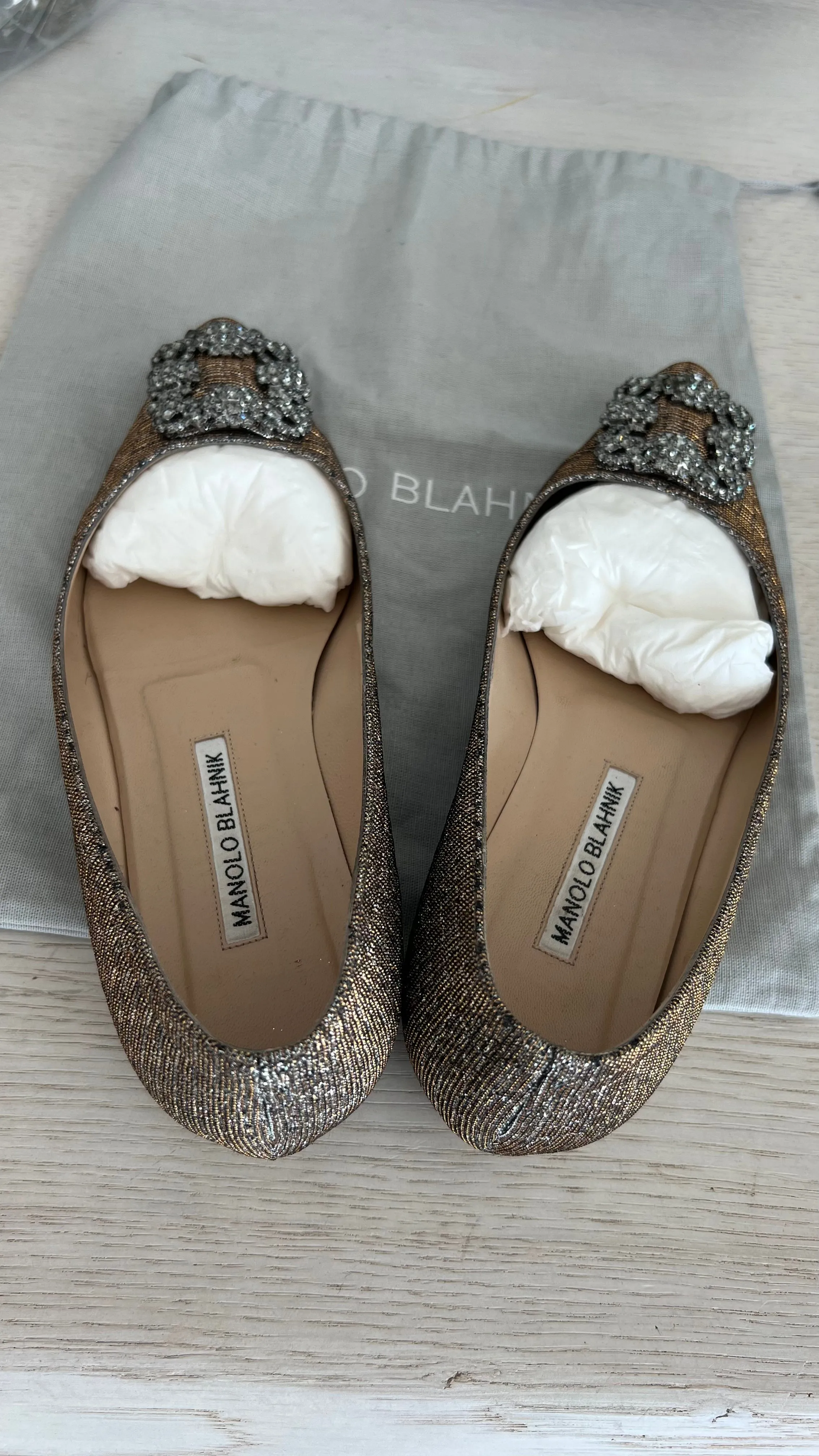 Manolo Blahnik Hangisi Flats